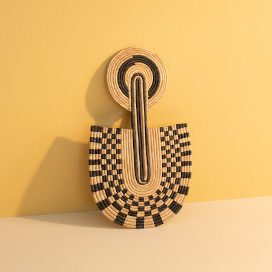 Handwoven Abstract African Wall Mask – Bold Artisan Palm Decor