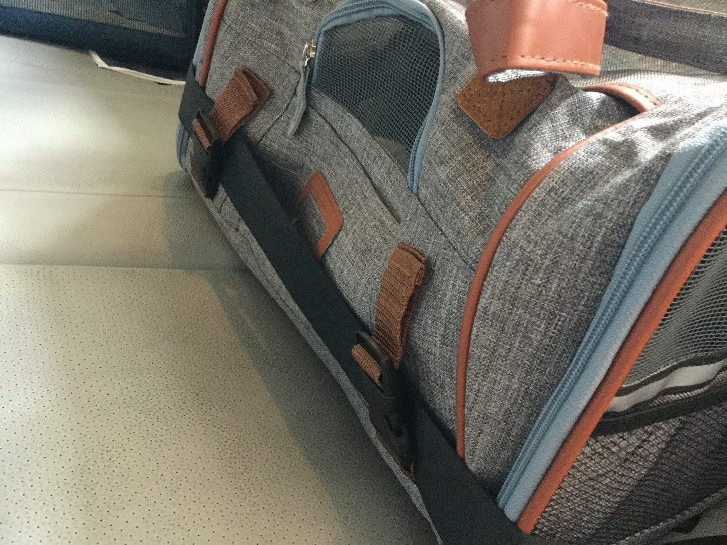 Airline Approved Expandable Pet Carrier with Safety & Comfort
