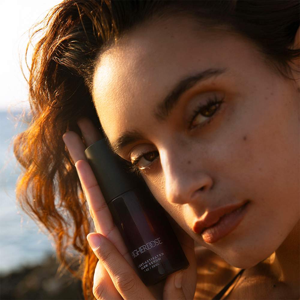 Light-Activated Glow Serum for Radiant, Hydrated & Plump Skin