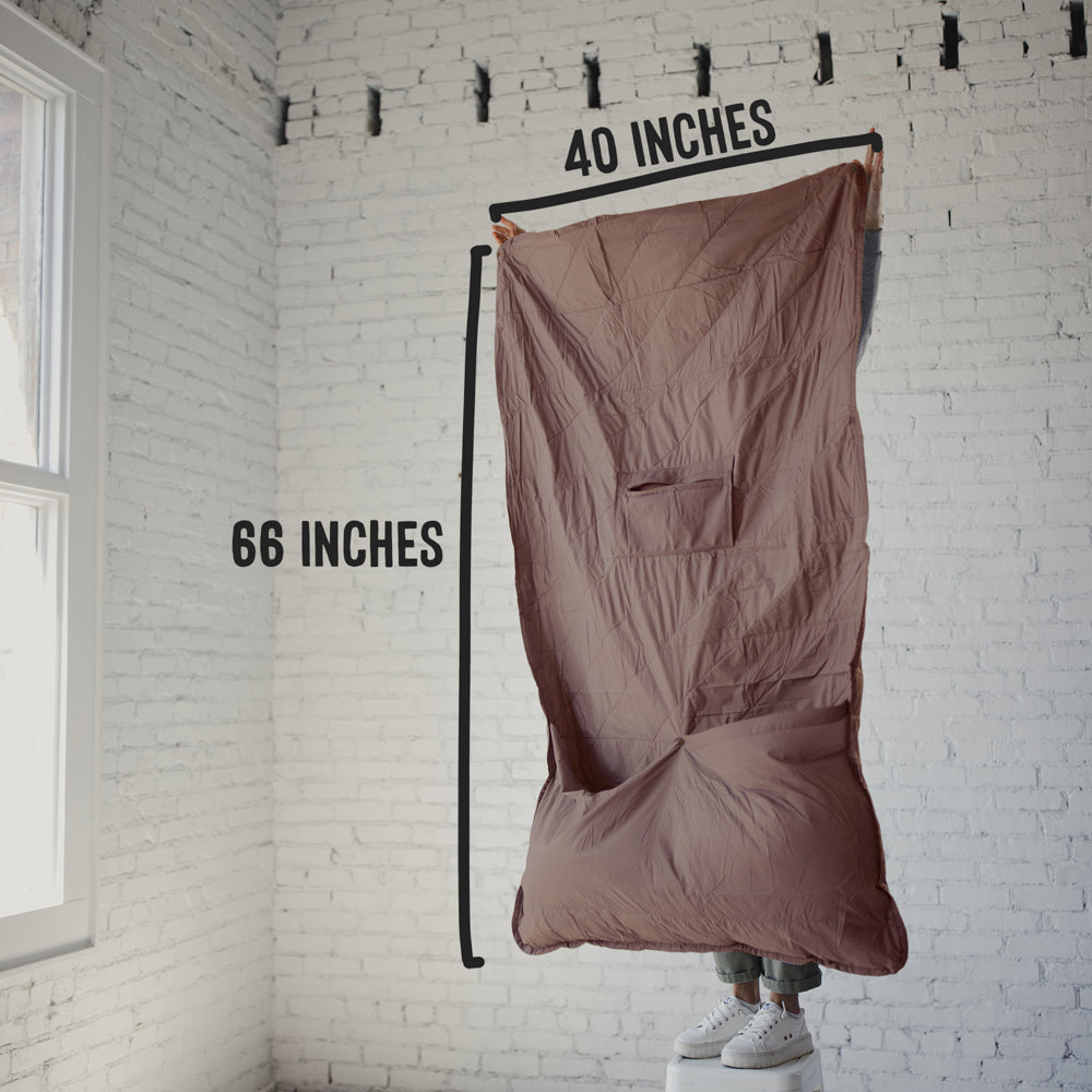 Cozy Packable Quartz Travel Blanket – Insulated, Waterproof & Compact