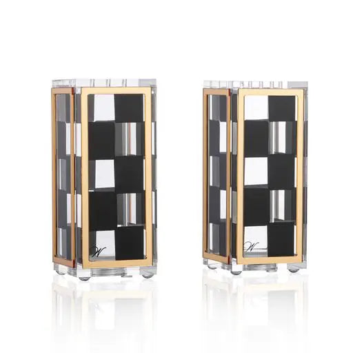 Sleek Onyx Salt Shakers for Effortless Everyday Elegance