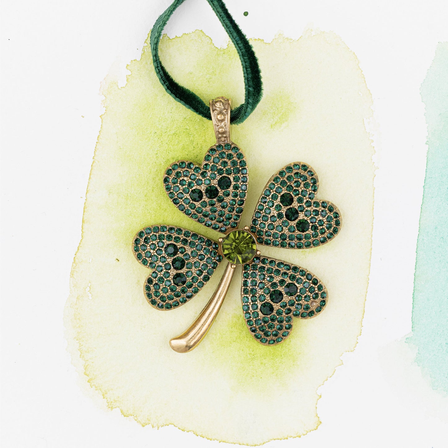 Four leaf clover hanging ornament