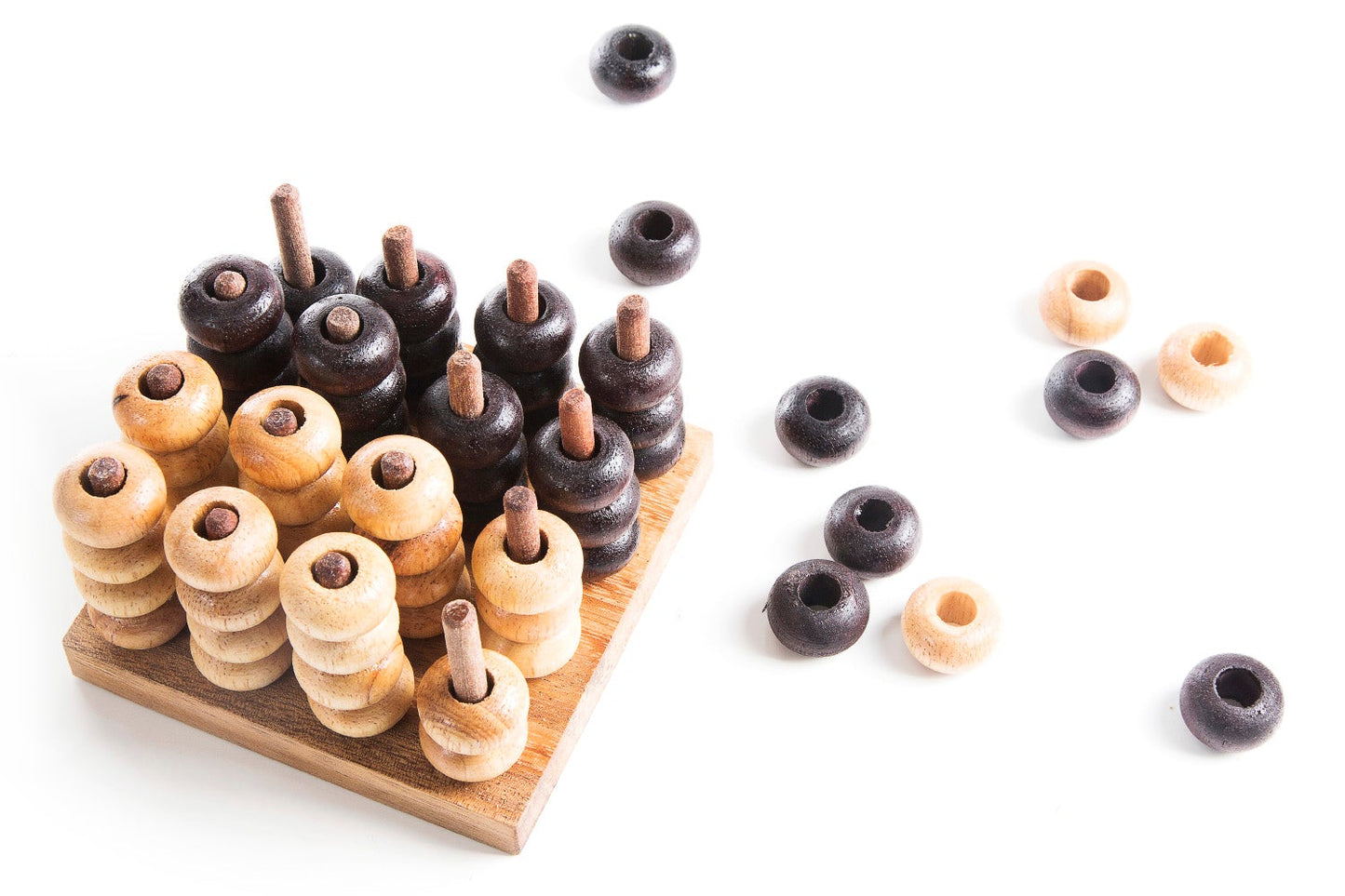 3D Connect Four Strategy Game — Wooden 4×4×4 Grid