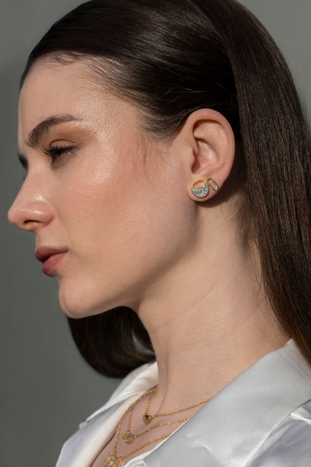 Tiid Gold Vermeil Stud Earrings with Raw Diamonds and Resin Detail