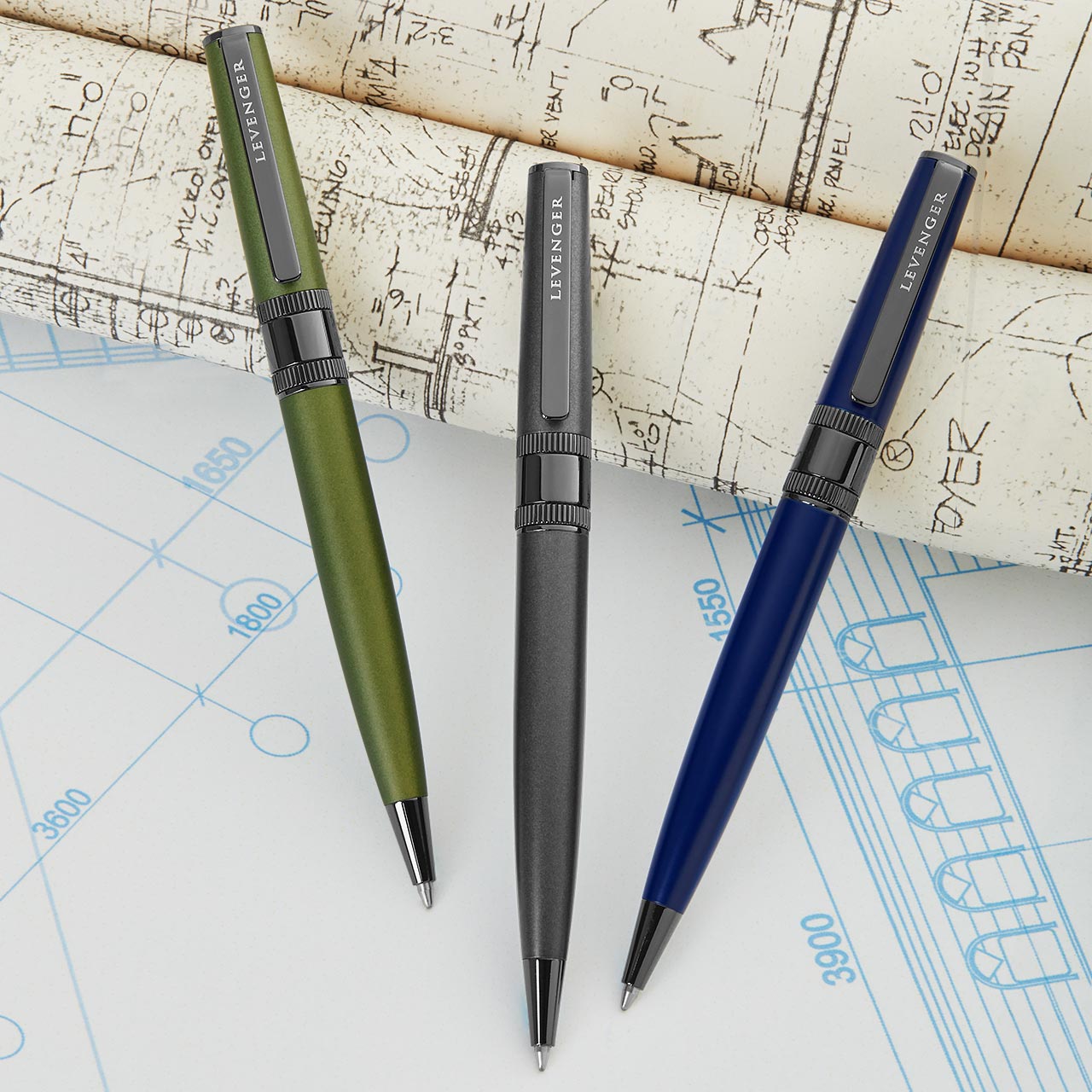 Engineer Pen in Brass with Matte Lacquer and Gear-Shift Ring