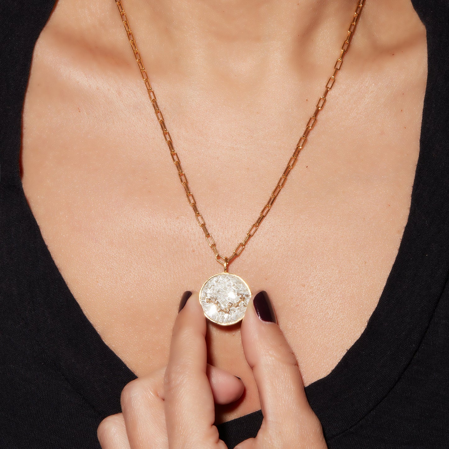 Aquarius Gold Vermeil Pendant — Raw & Rose-Cut Diamonds