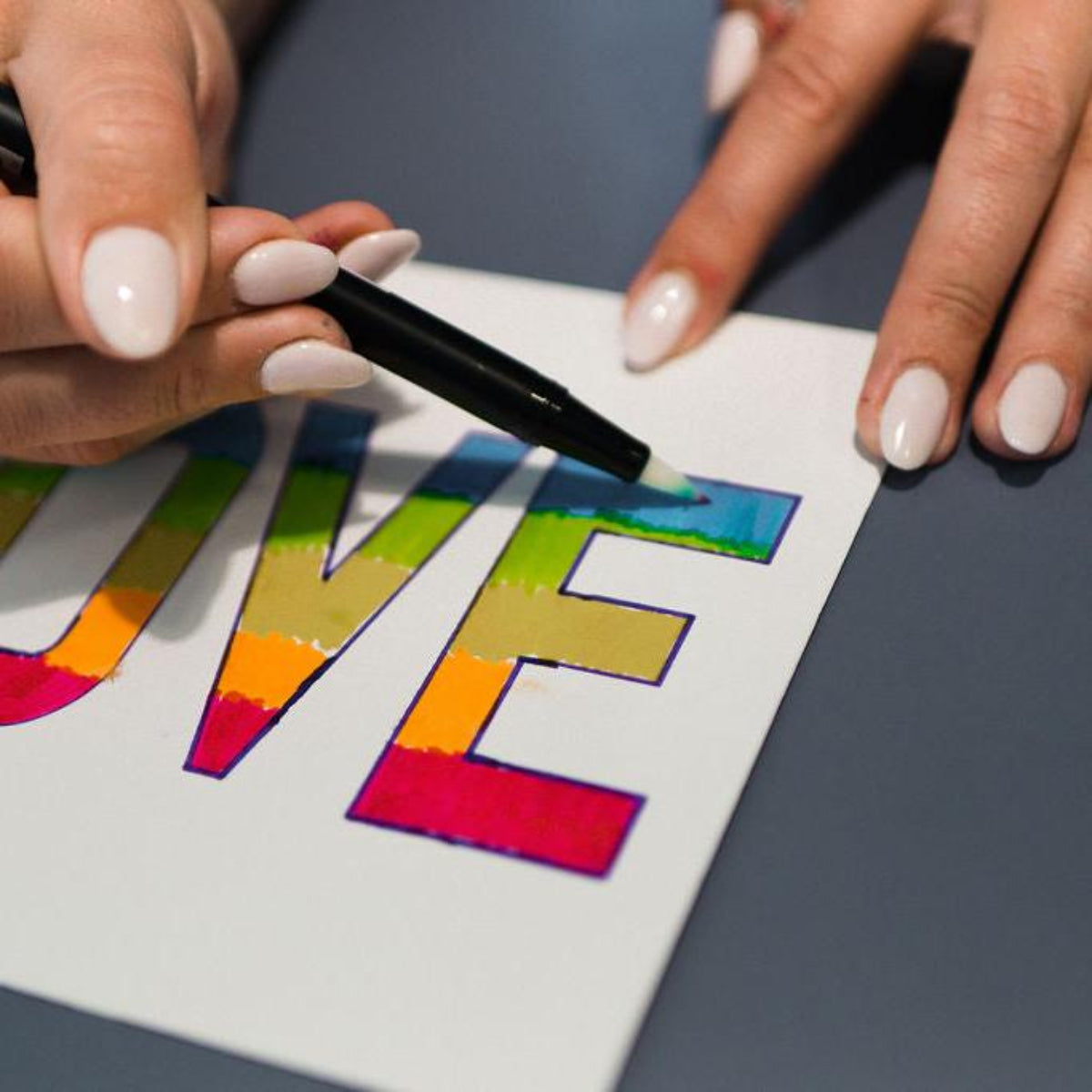 Dual Pens Coloring Kit with Brush Markers for Creative Crafting