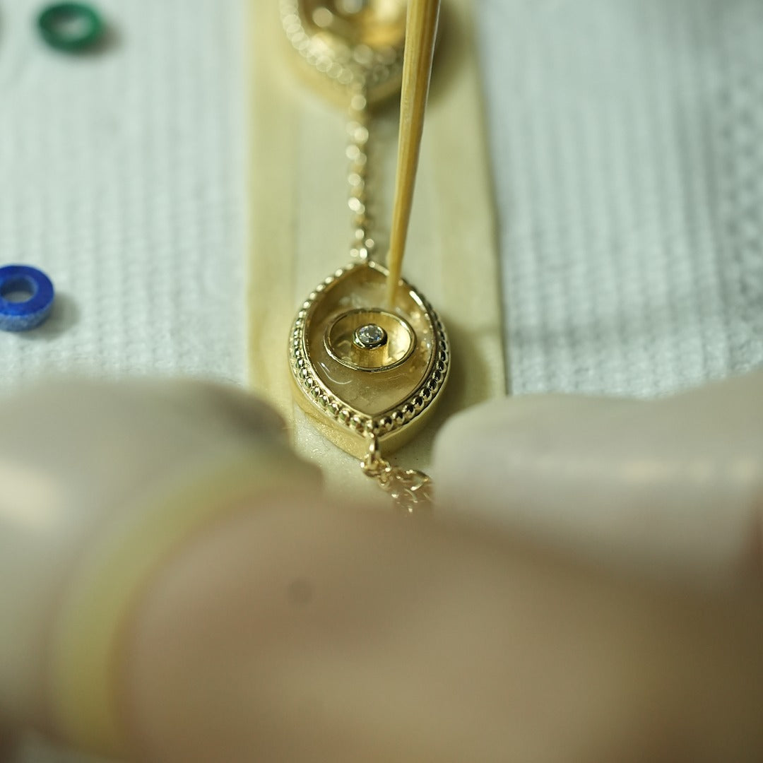 Calming Vibrations Lab Blue Opal Heart Gold Bracelet — Serene