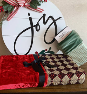 Gift Sleeves: Effortless Gift Wrapping!