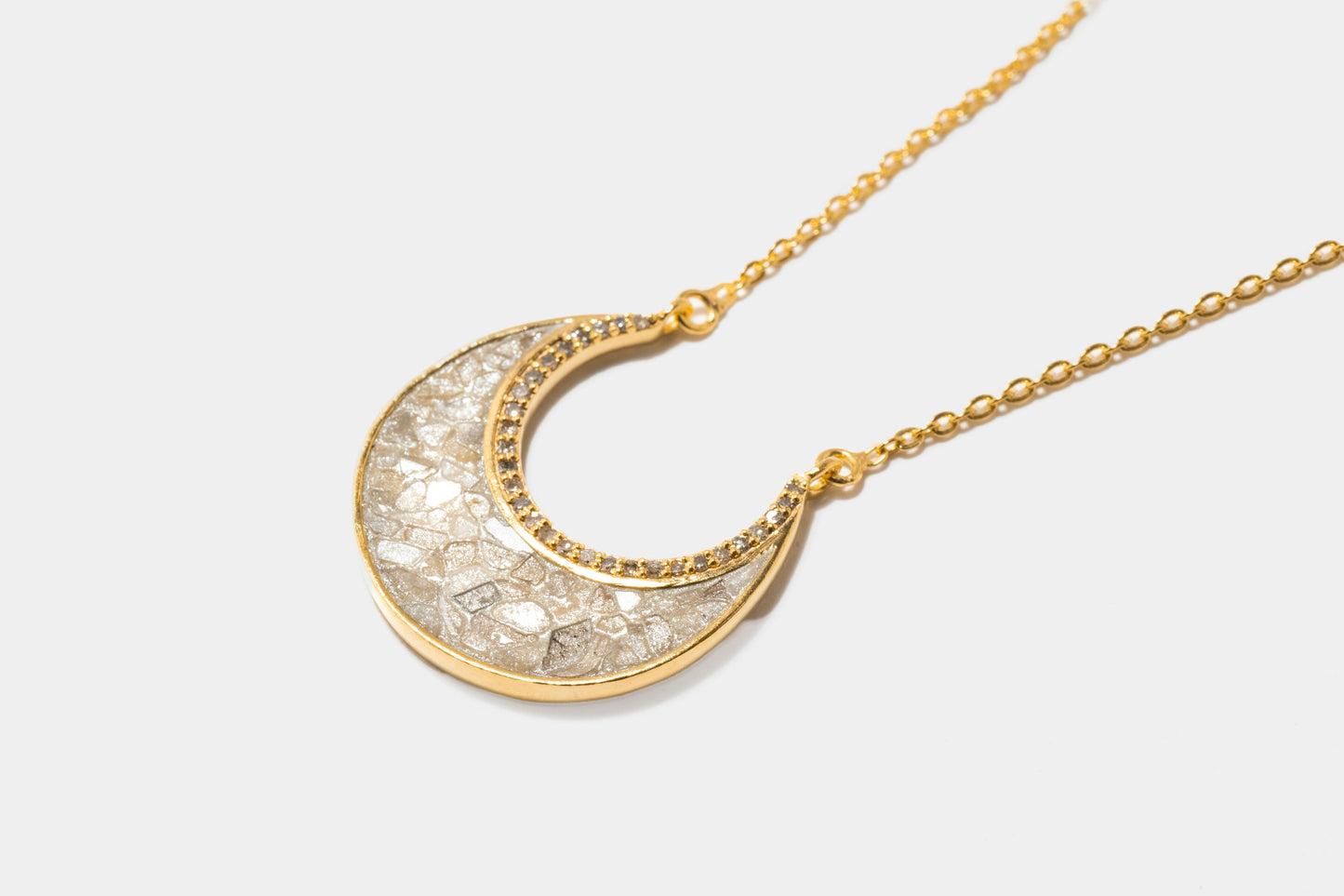 Nin Gold Vermeil Pendant Necklace with Diamonds