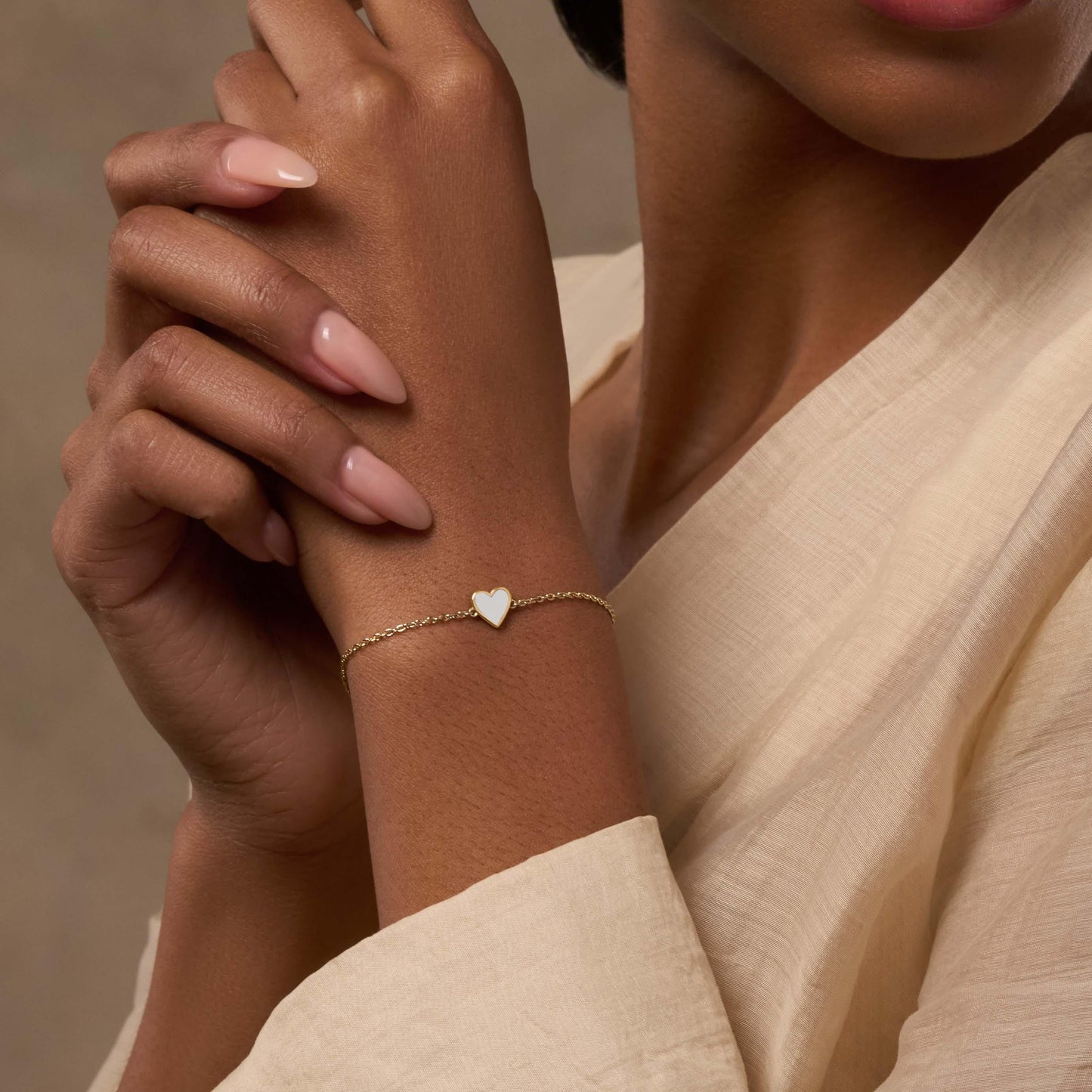 Harmonious Spirit Mother-of-Pearl Gold Heart Bracelet