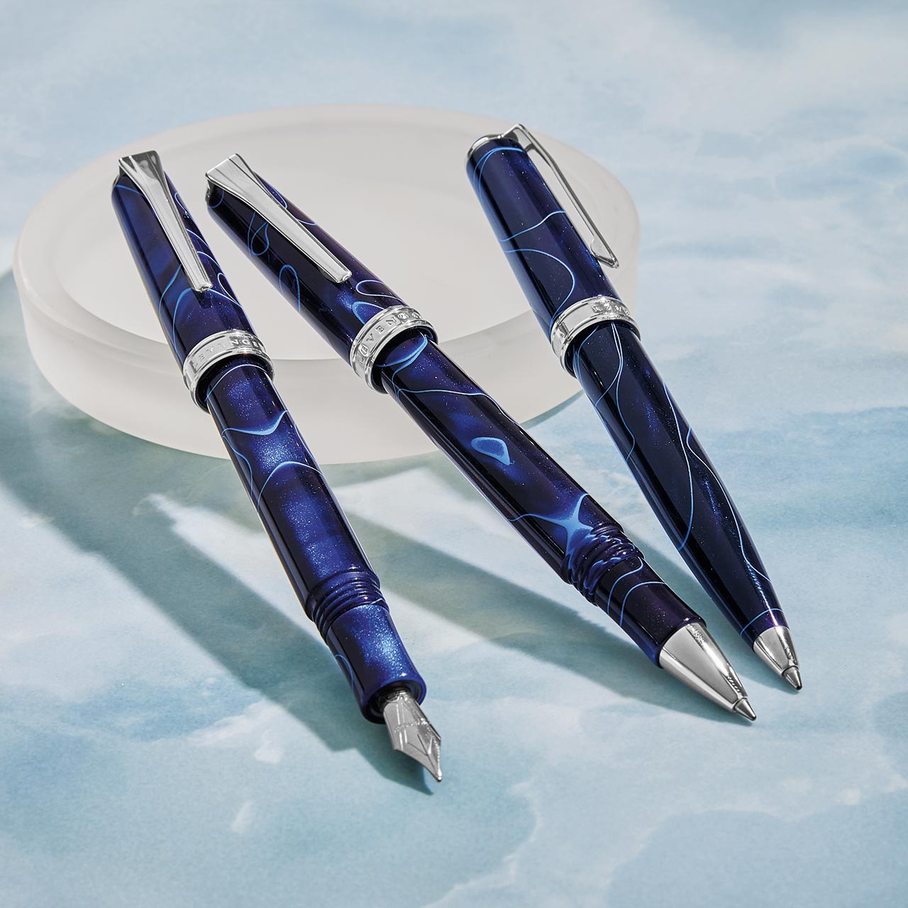 True Writer Classic Midnight Spark Pen — Electric Blue Resin