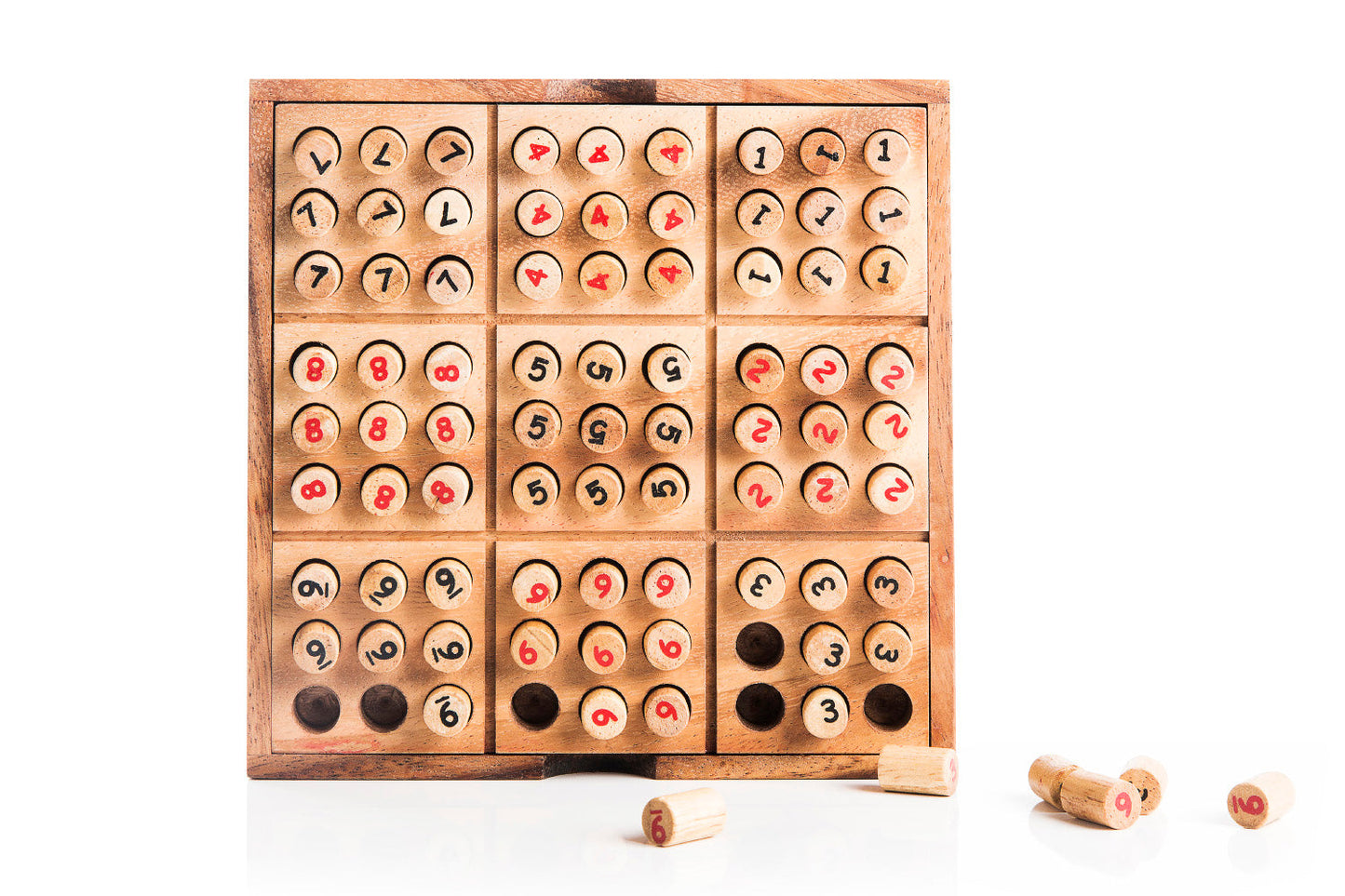 Wooden Sudoku Board Set — Reusable Peg Sudoku (3 Levels)