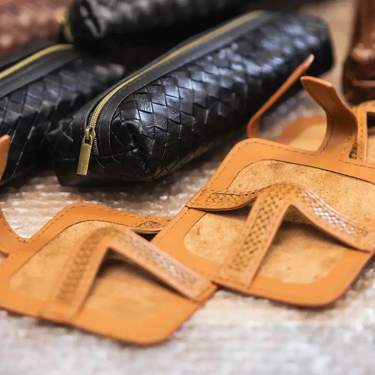 Woven Leather Coaster Set of 4 with Holder