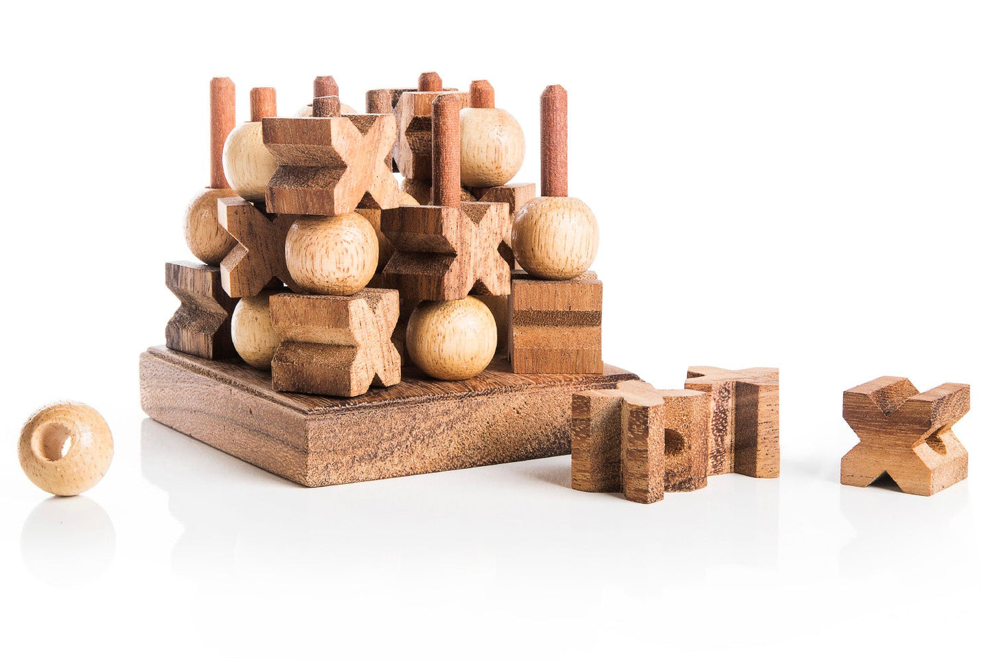 3D Wooden Tic-Tac-Toe (XOXO) Stacking Strategy Game